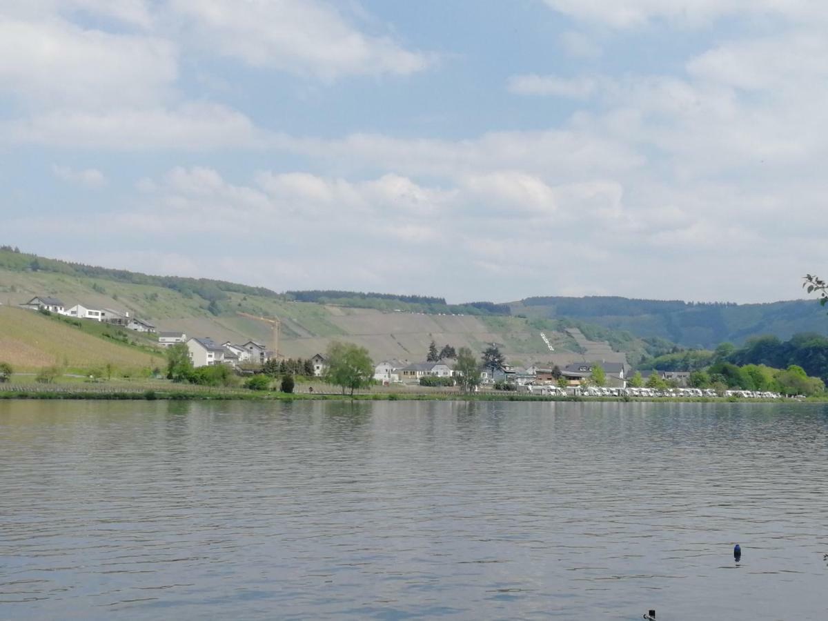 Gaestehaus Bausch Mehring  Bagian luar foto